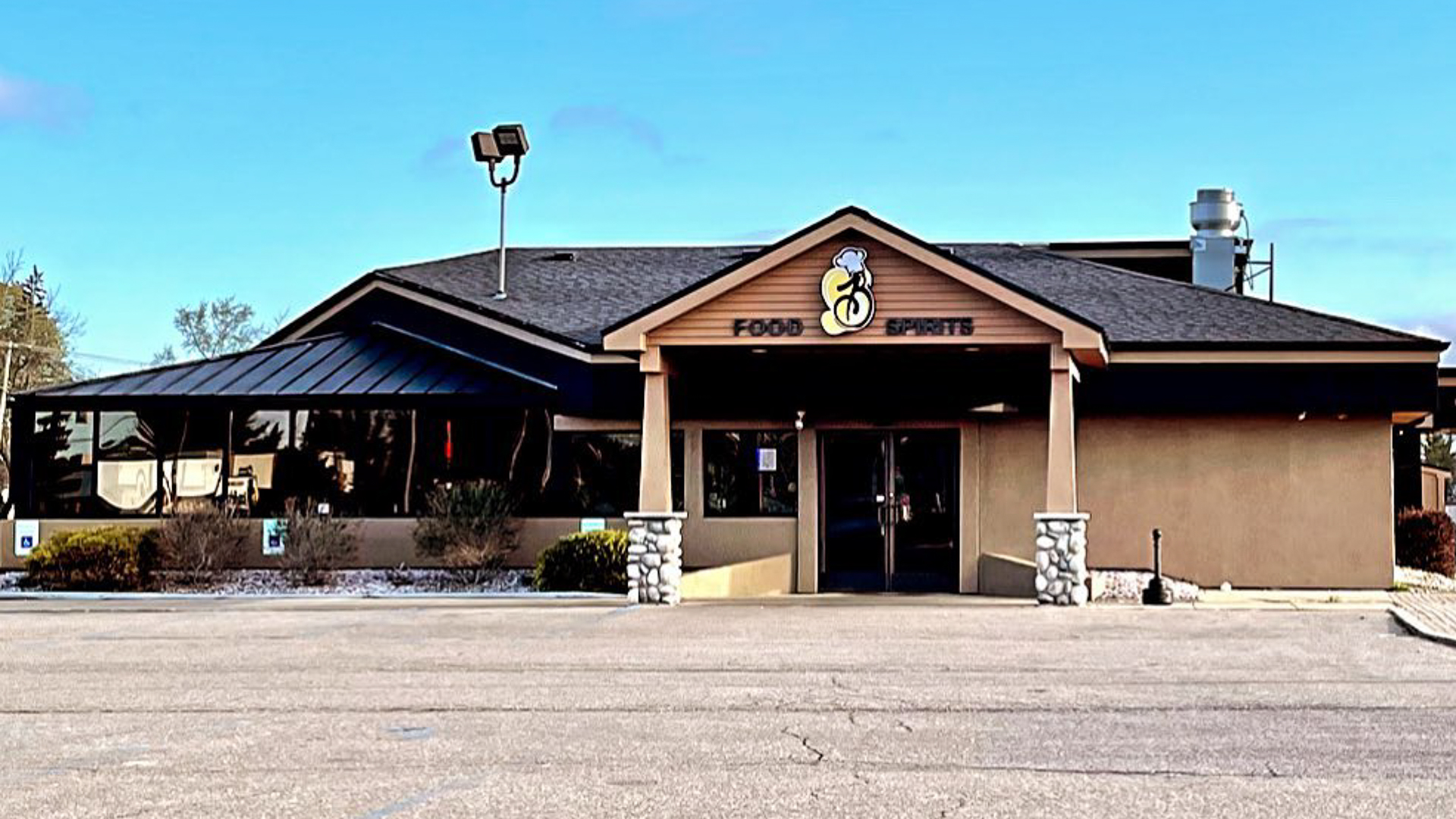 Blondie's Food Spirits Restaurant Exterior